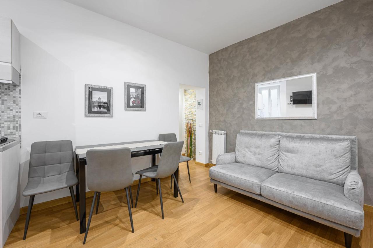 Navona & Pantheon Cozy Apartment Roma Ngoại thất bức ảnh